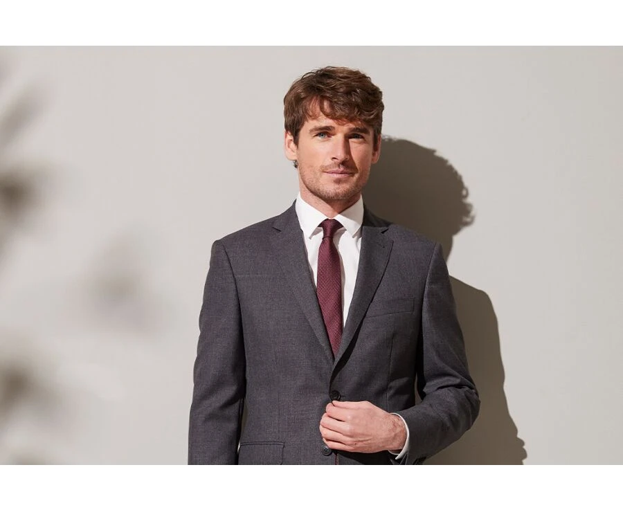 Cravate Homme Soie Bordeaux Et Blanc 4 Cravate Homme Soie Bordeaux Et Blanc – Image 4